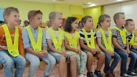 prvošolci _ oš prestranek (14)